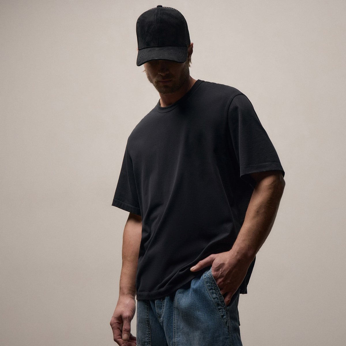 T-shirt surtaillé col rond en jersey de luxe épais - Noir