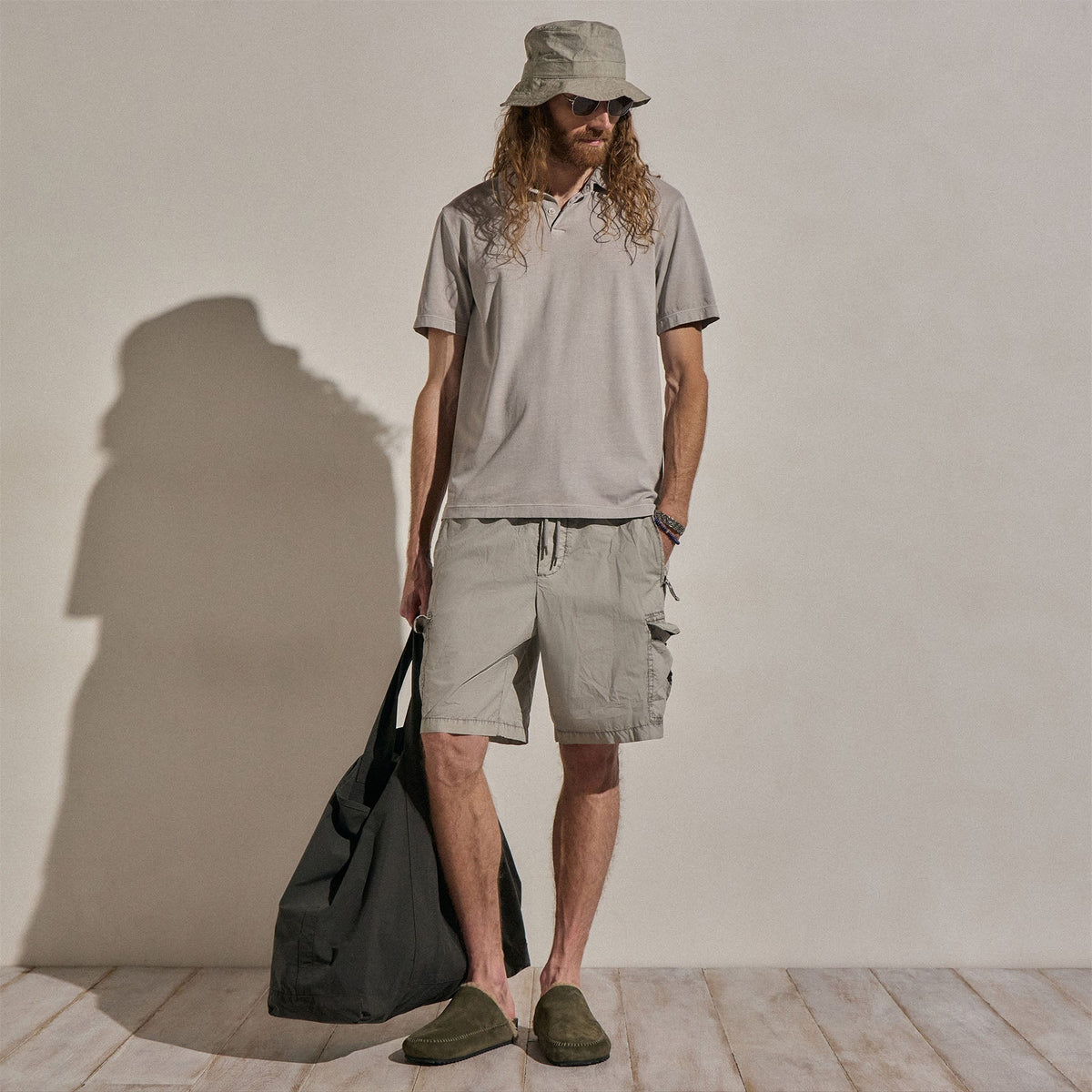 Polo en jersey suédé – Pigment brumeux